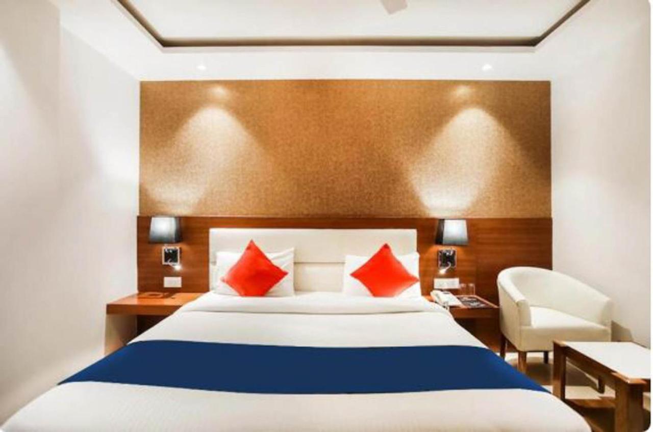 Hotel Royal Sky Luxury Near Delhi Airport Nuova Delhi Esterno foto